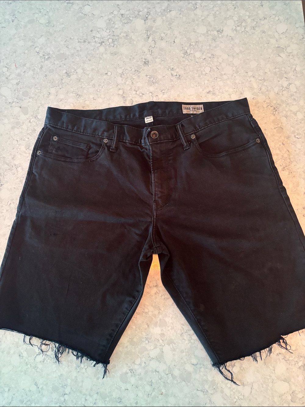 Todd Snyder Black Men's Raw-Hem Denim Shorts